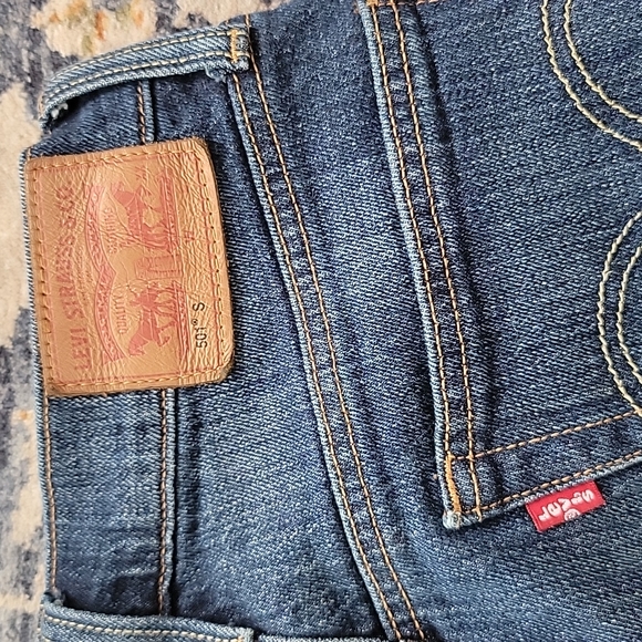 Levi's 501 Skinny Jeans - Picture 7 of 13